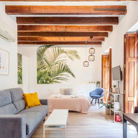 Modern Flat By Mercado Central In Ciutat Vella Valencia Exterior photo
